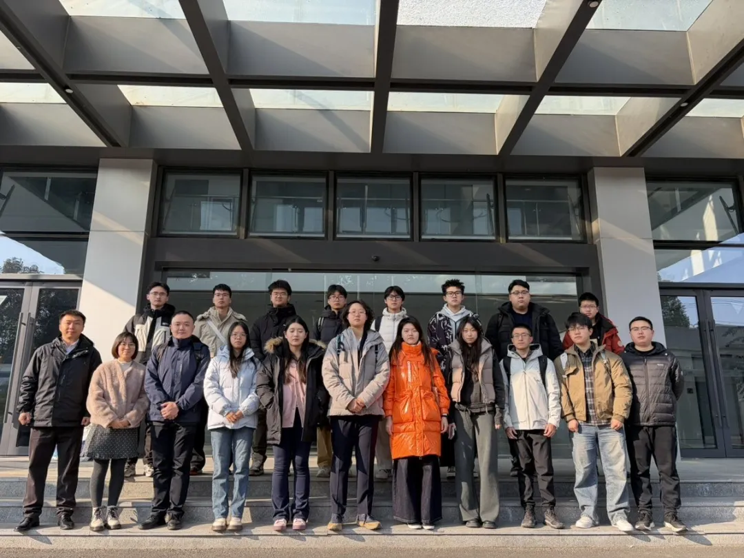 西安交大“攀登计划”菁英走进万象城平台：探索核磁奥秘，共攀科研高峰